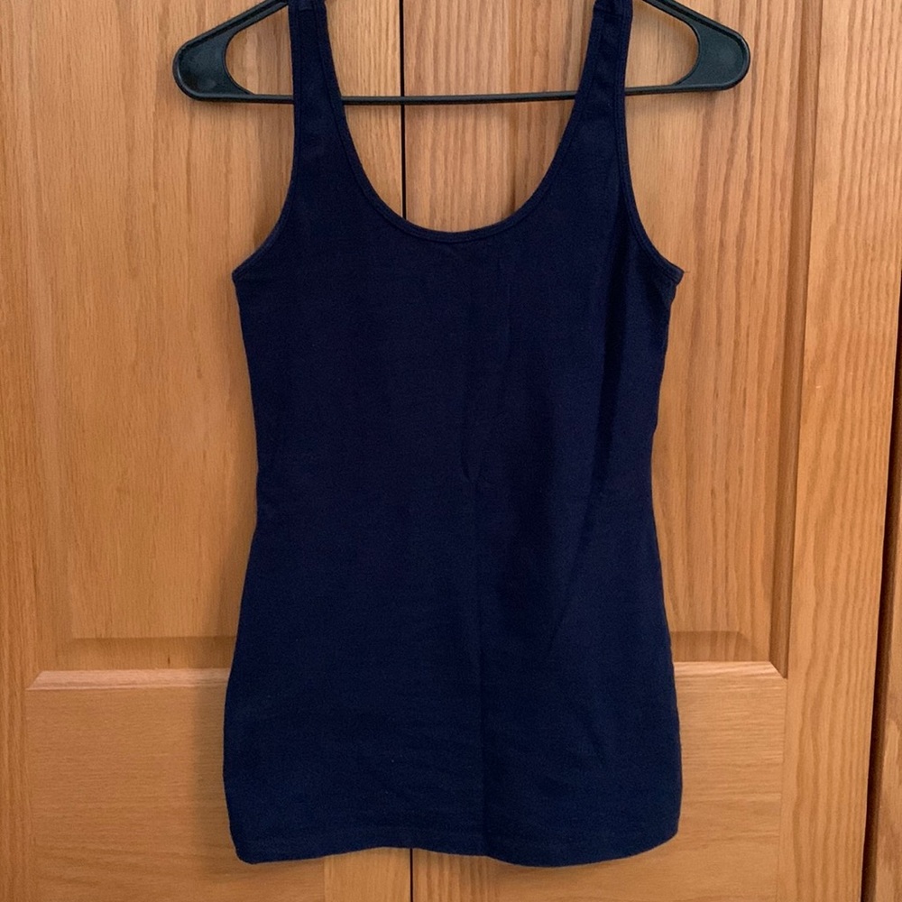 Navy blue Maurices thick strap tank top